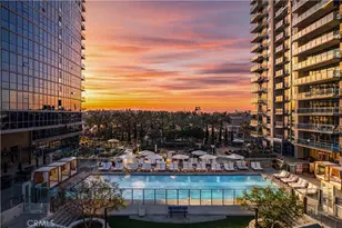 9 MacArthur Pl, Santa Ana, CA 92707 - Photo 16