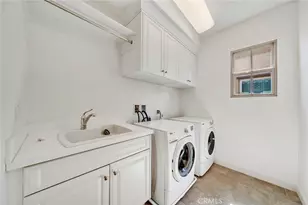 50 Statuary, Irvine, CA 92620 - Photo 34
