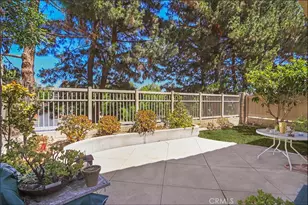 37 Tuolumne, Aliso Viejo, CA 92656 - Photo 2