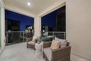 273 Lynx, Irvine, CA 92618 - Photo 2
