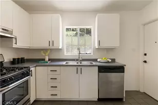 2054 Kenilworth, Los Angeles, CA 90039 - Photo 12