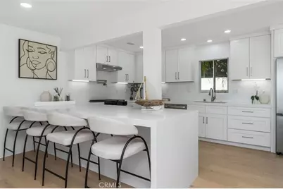 233 Santa Ana, Newport Beach, CA 92663 - Photo 8