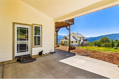 101 Gasline, Unincorporated, CA 95526 - Photo 6
