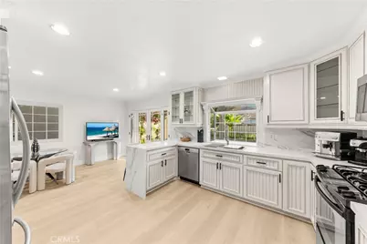 54 Willow Tree, Irvine, CA 92612 - Photo 12