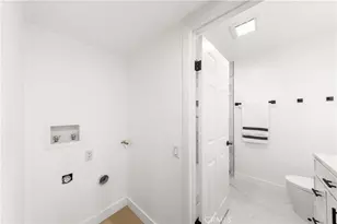 54 Willow Tree, Irvine, CA 92612 - Photo 18