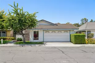 19 Woodrush, Irvine, CA 92604 - Photo 2