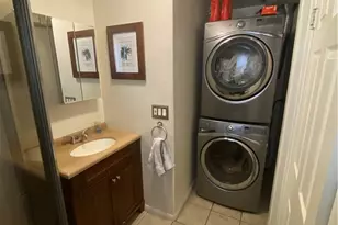2525 N Bourbon St, Orange, CA 92865 - Photo 16