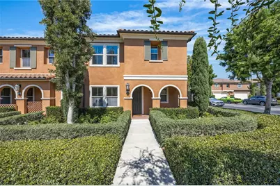 61 Distant Star, Irvine, CA 92618 - Photo 4