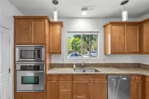 61 Distant Star, Irvine, CA 92618 - Photo 18