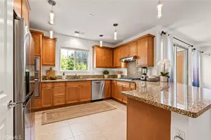 61 Distant Star, Irvine, CA 92618 - Photo 14
