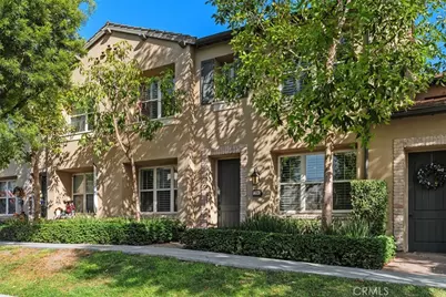204 Overbrook, Irvine, CA 92620 - Photo 2