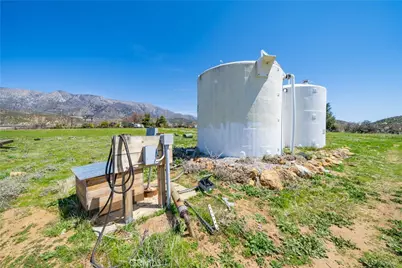 13557 Mile High Ranch, Oak Glen, CA 92399 - Photo 14