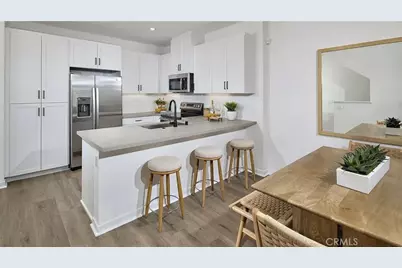 1304 W W Oak Crest Paseo, Ontario, CA 91762 - Photo 6
