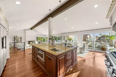 16455 Ladona Circle, Huntington Beach, CA 92649 - Photo 8