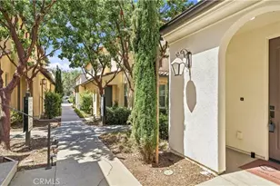 115 Tubeflower, Irvine, CA 92618 - Photo 4