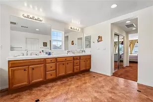 14045 Silent Stream Ct, Eastvale, CA 92880 - Photo 22