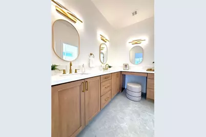 2707 Vanderbilt Lane #3, Redondo Beach, CA 90278 - Photo 12