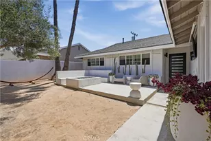 9412 Nautilus Dr, Huntington Beach, CA 92646 - Photo 6