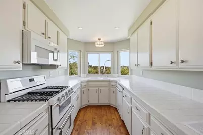 1816 E Pointe, Carlsbad, CA 92008 - Photo 18