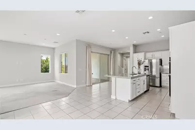 133 Masterpiece, Irvine, CA 92618 - Photo 2