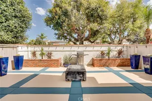 8537 Courreges Ct, Fountain Valley, CA 92708 - Photo 38
