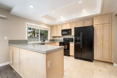 8537 Courreges Court, Fountain Valley, CA 92708 - Photo 12