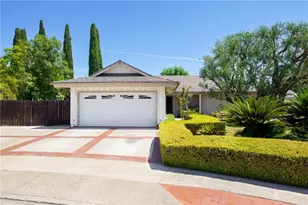 25122 Champlain, Laguna Hills, CA 92653 - Photo 14