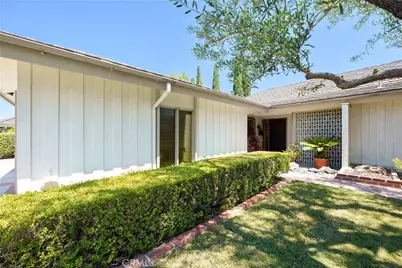 25122 Champlain, Laguna Hills, CA 92653 - Photo 16