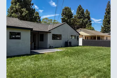 527 N Park, Orange, CA 92867 - Photo 30