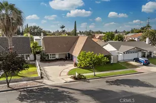 15181 Touraine, Irvine, CA 92604 - Photo 64