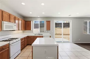 3890 Bluff St, Perris, CA 92571 - Photo 12