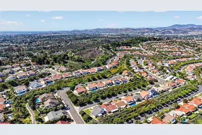 22852 Buendia, Mission Viejo, CA 92691 - Photo 58