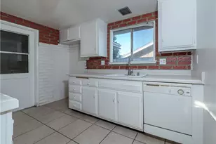 23051 Cavanaugh Rd, Lake Forest, CA 92630 - Photo 8
