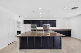 7989 Licorice, Fontana, CA 92336 - Photo 18