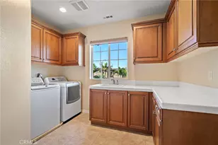 9042 Lemongrass Ct, Fountain Valley, CA 92708 - Photo 30