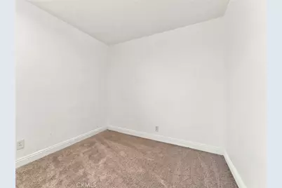330 W Devonshire Drive, Oxnard, CA 93030 - Photo 18