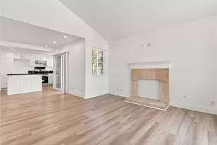 330 W Devonshire Dr, Oxnard, CA 93030 - Photo 6