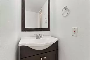 330 W Devonshire Dr, Oxnard, CA 93030 - Photo 26