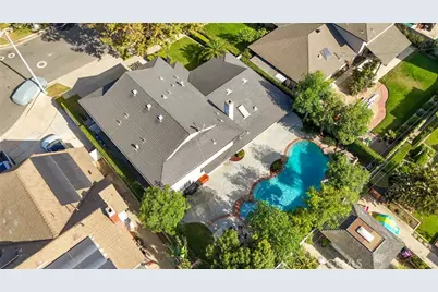2210 Richmond Street, Santa Ana, CA 92705 - Photo 42