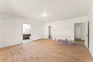 2320 W 25th, Los Angeles, CA 90018 - Photo 20