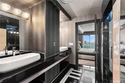 10336 Wilshire #703, Los Angeles, CA 90024 - Photo 26