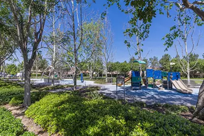 117 Gemstone, Irvine, CA 92620 - Photo 4