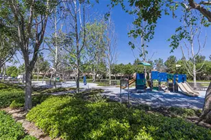 117 Gemstone, Irvine, CA 92620 - Photo 4