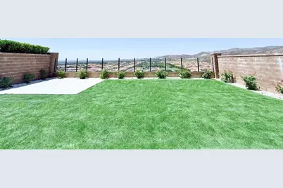 111 Sunnyslope, Irvine, CA 92618 - Photo 24