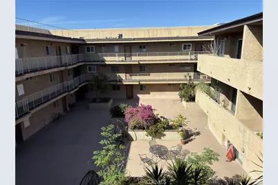 200 S Reno Street, Los Angeles, CA 90057 - Photo 16