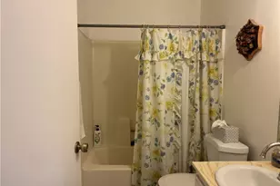 200 S Reno St, Los Angeles, CA 90057 - Photo 14