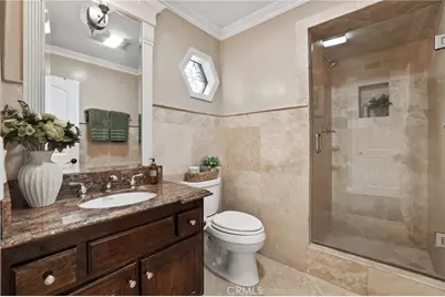 2204 E Vista Mesa Way, Orange, CA 92867 - Photo 16