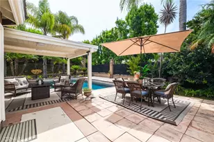 2204 E Vista Mesa Way, Orange, CA 92867 - Photo 32