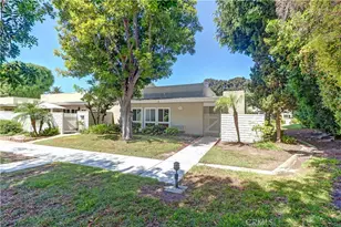 2054 Via Mariposa, Laguna Woods, CA 92637 - Photo 28