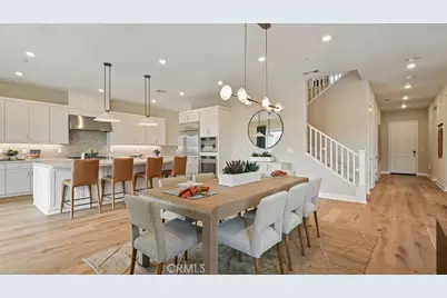 29798 Camino La Cumbre, Valencia, CA 91354 - Photo 6